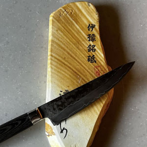 デモンストレーション 「Japanese knife sharpening by Miwo Tsukushi Hime」（日曜日 - 18:15） サロン・デュ・サケ2025